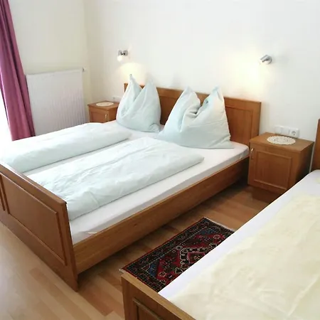 Apartman Elisabeth 3 *